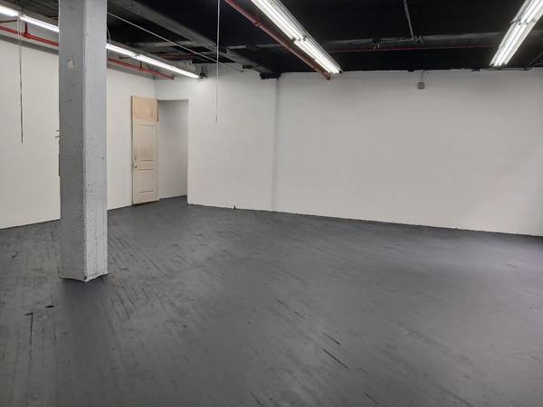 $1,800 / 600ft2 - Large Artist Studio for Rent - 600 SQFT for $1800, 1400 SQFT for $4000 (Long Island city)64212271362179122