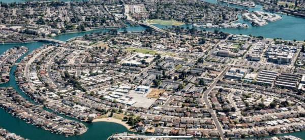 🟠WATER~FRONT ... seller finance SFR IN FOSTER CITY ... 4 beds and 2.5 1