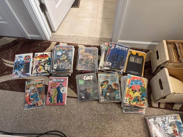 Gran lote de cómics, mezcla de cómics de DC y Marvel, muchos números #1 — 600 USD