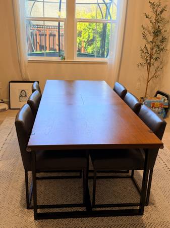 Article Dining Table (88" x 35.4" x 29")  + 6 Article Leather Chairs 1