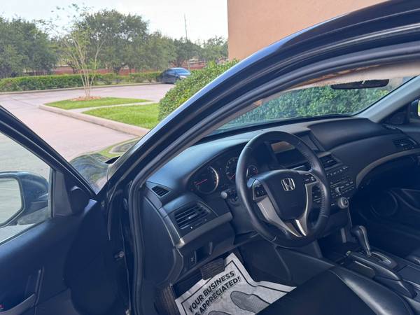 2008 Honda Accord Coupe EX-L Automatic 130K Miles Good Condition - $6,500 (Houston)63622466201219124
