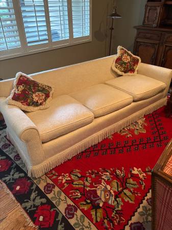 Beautiful White Couch 1