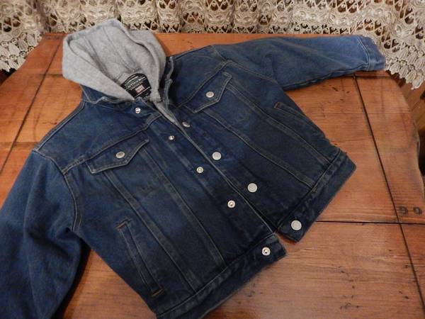 WINTER JEAN JACKET WITH ZIP OUT FLEECE JACKET SIZE 4/5 1