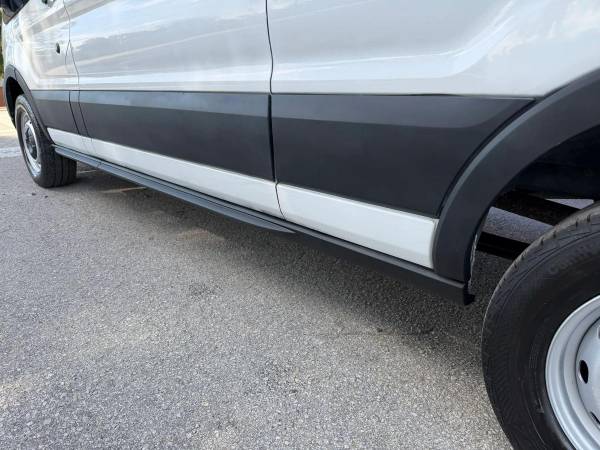 2021 Ford Transit 350 - Photo 14
