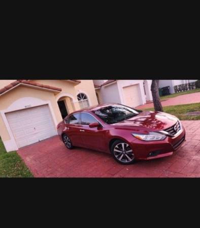 2017 nissan altima - $5,300 (Miami)63470232399361121