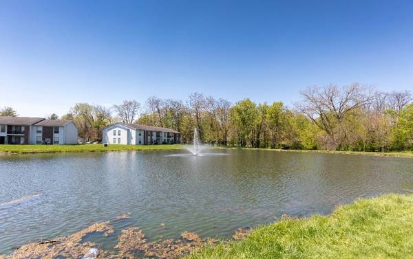 $800 / 1br - 710ft2 - Close to all amenities awaits just for you, apply now and today !!! (1200 E Elmwood Dr, Terre Haute, IN)63675847001603123