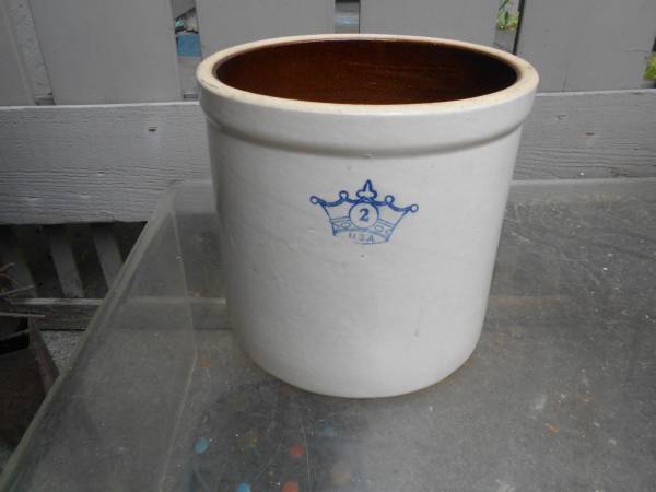 Robinson Ransbottom 2 Gallon Blue Crown Stoneware Crock 1