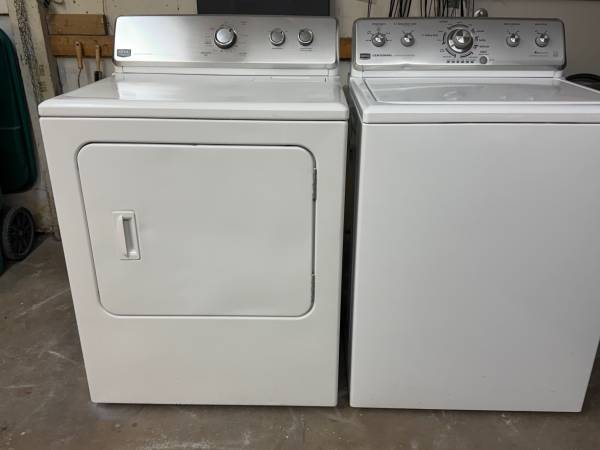 Maytag Washer&Dryer Set 1