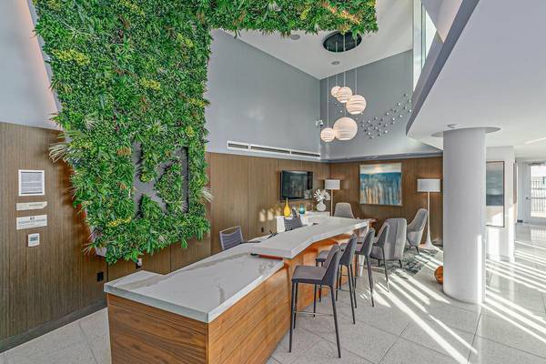 $5,337 / 3br - 1799ft2 - 23-Story High Rise with Unique & Stylish Floor Plans (San Diego East Village)63701686456961123