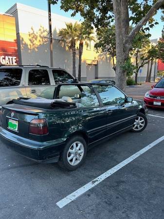 Querido Volkswagen Cabrio convertible de 1999 - $3.200 (campbell)63469886945795121