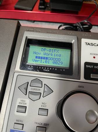 Tascam DP-01FX Digital Multi Track Recorder 1
