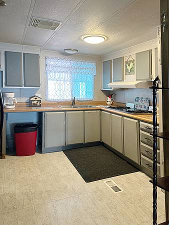 $45,000 / 2br - 1440ft2 - Spacious 2 Bdrm 2 Bth Double-wide in a 55+ Community (Tucson)63674894932099120