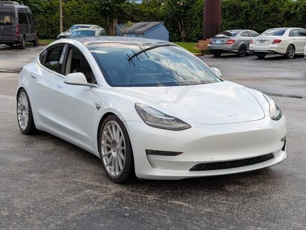 2020 Tesla Model 3 AWD Tracción en las cuatro ruedas Eléctrico de alto rendimiento - $18,917 (AutoNation Ford Orange Park)63470245126785122