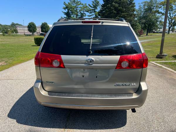 2007 TOYOTA SIENNA SUPER CLEAN BODY 🧼 - $5,50063438464516227123