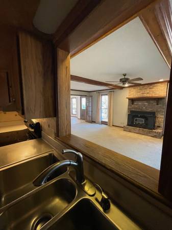 $2,200 / 4br - 3000ft2 - Bonita casa con vista al lago principal (Muscle shaols)63612016006019122
