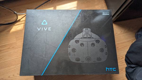 HTC VIVE VR Headset - $200 (Haverhill)63443162813441123