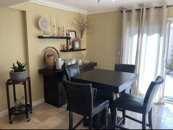 $1,300 Beautiful room for rent in peaceful, quiet home with pool (san jose south)63946803422338124
