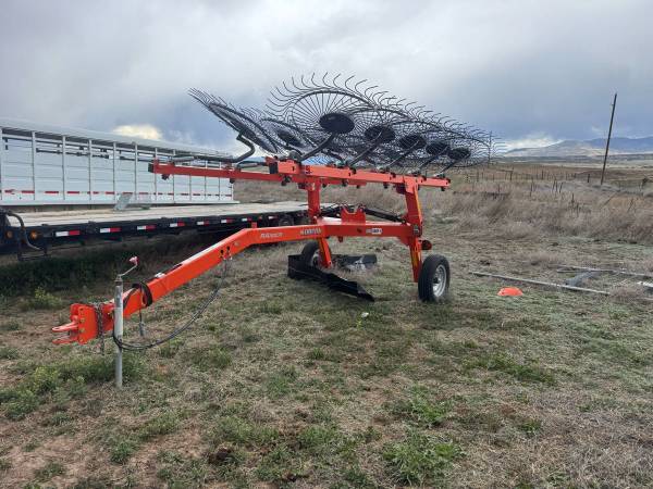 Kubota RA100CR 1