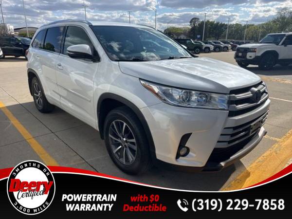 Certified 2017 Toyota Highlander XLE Blizzard Pearl 1