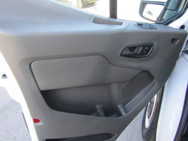 2021 Ford Transit 250 3dr - Photo 13