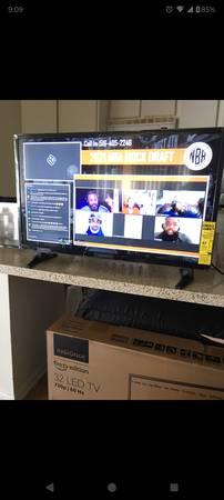 Insignia 32 LED Smart TV Fire TV edition 1