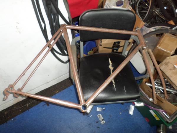 old frame and fork probably a Bridgestone - $5 (Bremerton)63471357430657120