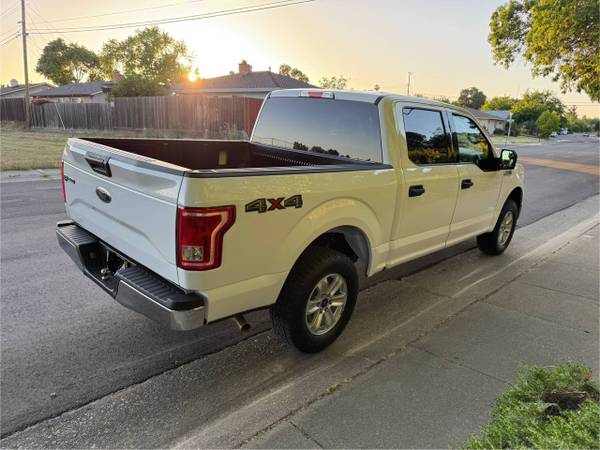 2017 Ford F-150 SuperCrew Cab XLT 4WD - $25,400 (Lincoln)63613688054019124