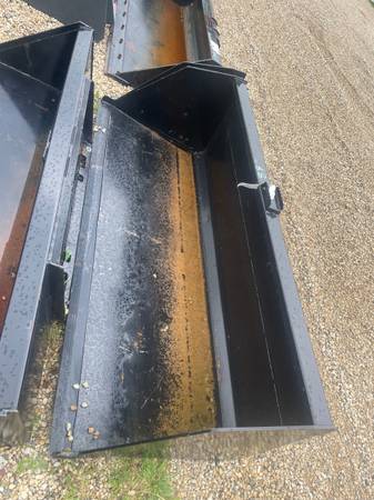 Skid steer mulch/snow  bucket 1