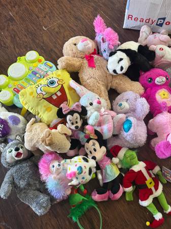Assorted Plush Toys & Stuffed Animals - $5 Each (Minnie, Grinch, Bears & More) D 1