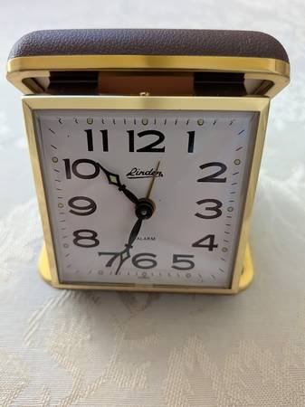 Vintage Linden Travel Alarm Clock 1