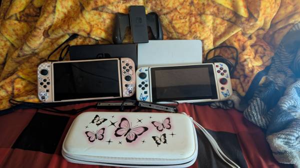 Nintendo Switch OLED Model White & Custom Pink (2 Consoles) with Docks & Accesso 1