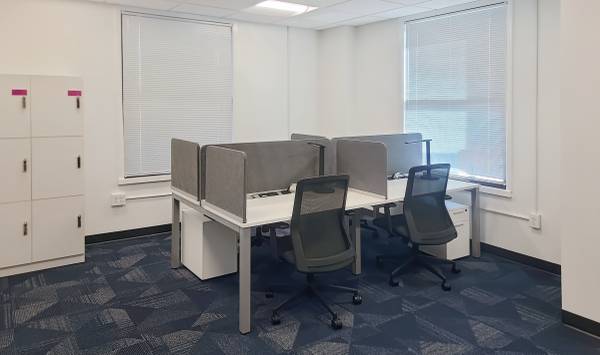 Touchdown → WORK → take-off | coworking desks 1
