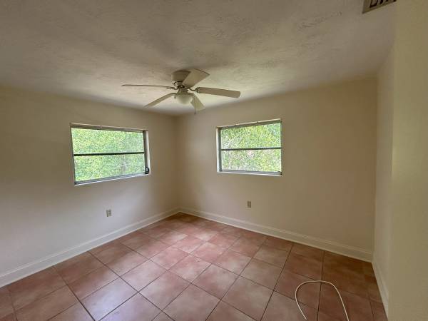 $225,000 / 3br - 1356ft2 - Owner Financing 3 bedroom 2 bath home (Beverly Hills)63901321030786124