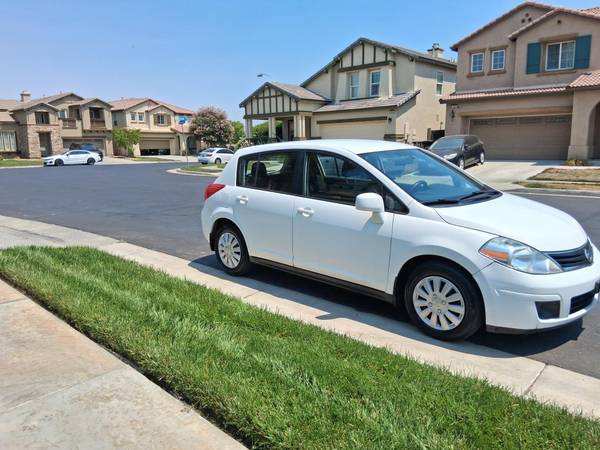 2012 Nissan versa 149k original miles!!! - $3,50063440334615683123