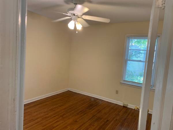$1100.00 / 3br - 1200ft2 - RANCHO DE LADRILLO CON COBERTIZO PARA COCHE EN ZONA TRANQUILA63663837252227123