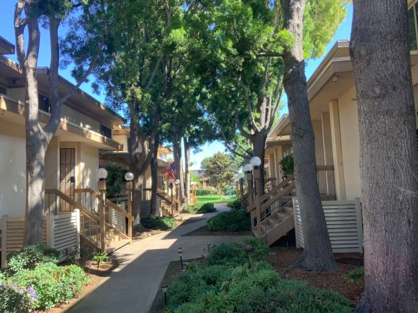 $3,300 / 2br - Point Loma Tennis Club63841345530883121