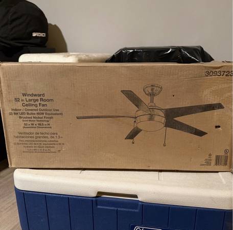 Windward 52’ inch ceiling fan. 1