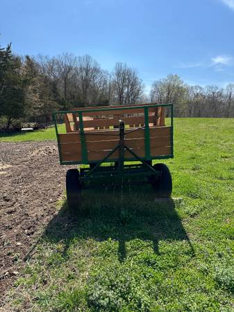 Hitch Wagon 1