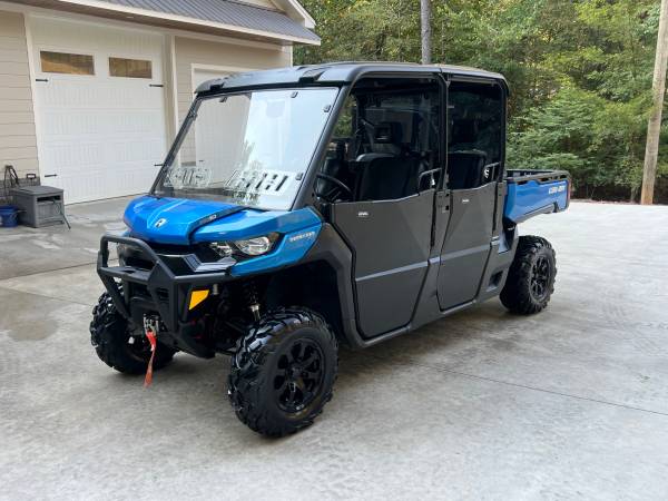 Can Am Defender MAX XT HD10, Audio, Half Doors, Only 1,332 Miles! 1