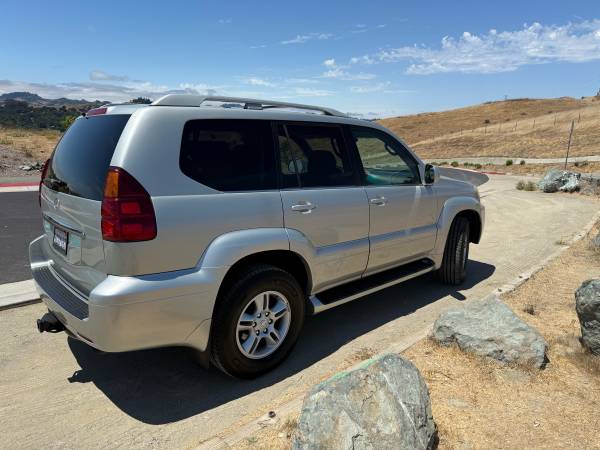 2003 Lexus GX470 con 51.000 millas - $29.990 (Lafayette)63501029280385124