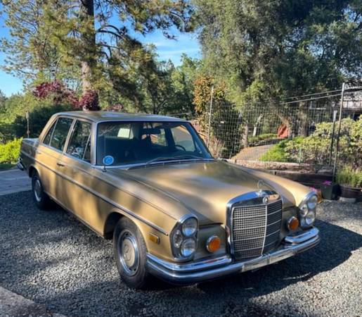 1973 Mercedes Benz 280SE  4.5 V8 - $16,200 (Burbank)63618268192899120