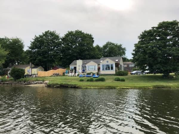 $1 / 3br - 1500ft2 - Narrow River Waterfront 6kayaks 3SUPs 2canoe 8bike time in Aug 8/23 on (WAKEFIELD)63380466869123121