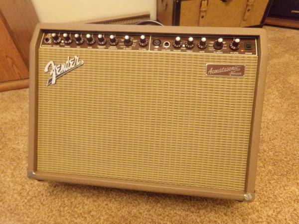 Fender Acoustasonic Jr. DSP amplifier 1