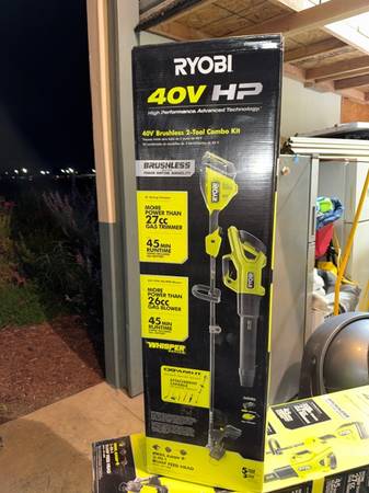 Ryobi 40V Brushless 650 CFM Blower & 16 inch Trimmer Combo Kit New! 1