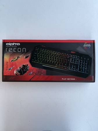 TZUMI Alpha Gaming Keyboard Model 6382 1