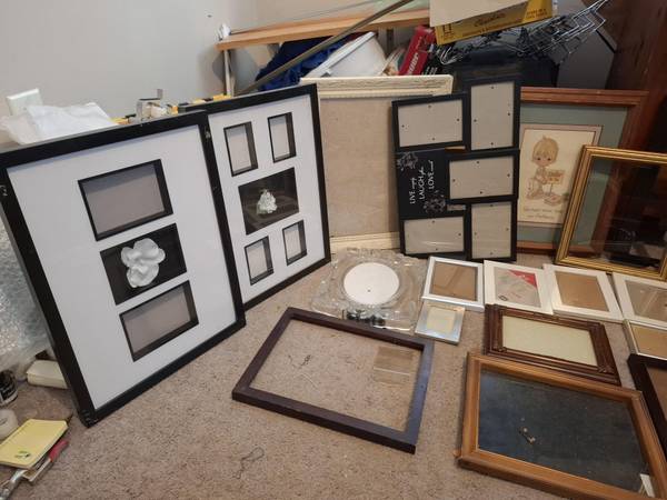 30 plus  picture frames 1