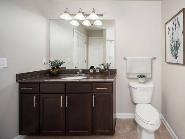 $1,475 / 2br - 1016ft2 - Space to breathe, room to dream: Discover our community! (Jackson - Ridgecrest)63812807755777123