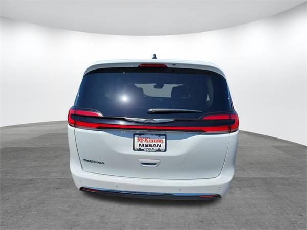 2023 Chrysler Pacifica Touring L - $23,995 (Birmingham. Alabama)63622089048577124