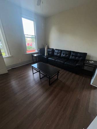 $2,000 / 3br - 3BR ( Utilities included ) (Chicago)63898732999043122