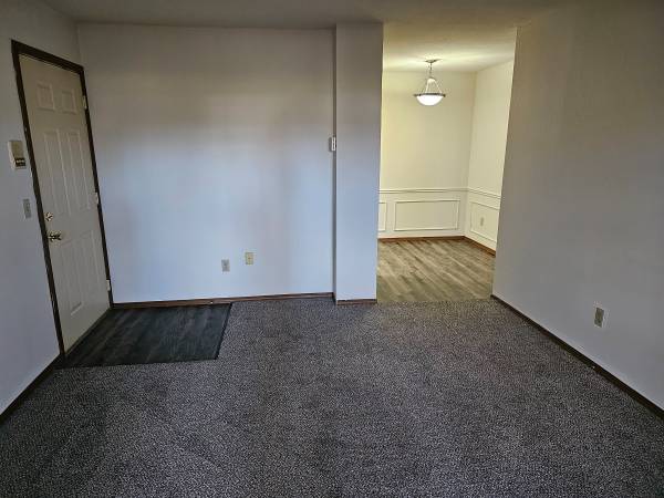 $749 / 1br - 672ft2 - Pet Friendly Community!! (Maumee)63836552881155123